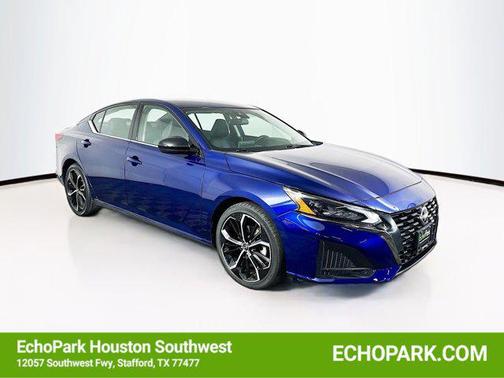 2024 Nissan Altima SR FWD