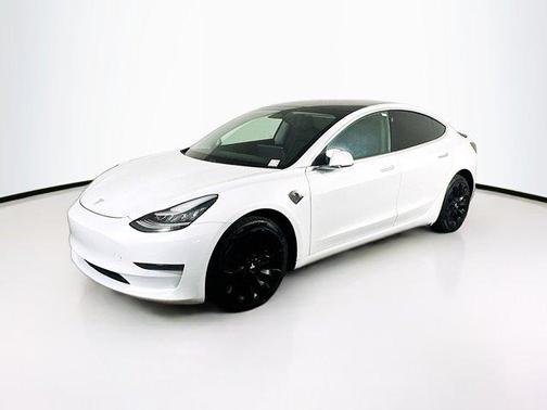 2020 Tesla Model 3 Standard Range Plus