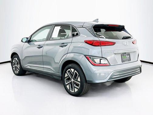 2023 Hyundai KONA EV SE