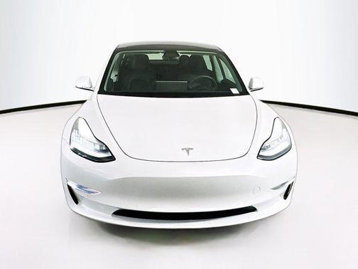 2019 Tesla Model 3 Standard Range