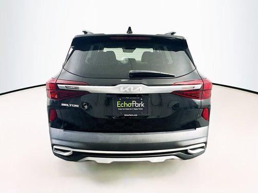 2022 Kia Seltos S