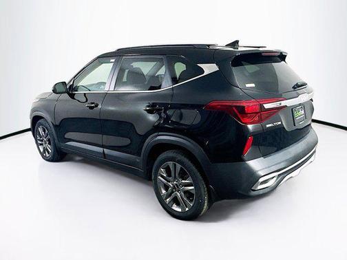 2022 Kia Seltos S