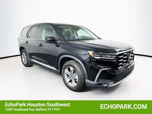 Crystal Black Pearl 2025 Honda Pilot EX-L