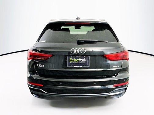 2022 Audi Q3 45 S line Premium