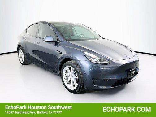 2022 Tesla Model Y Long Range Dual Motor All-Wheel Drive