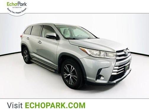 2017 Toyota Highlander LE