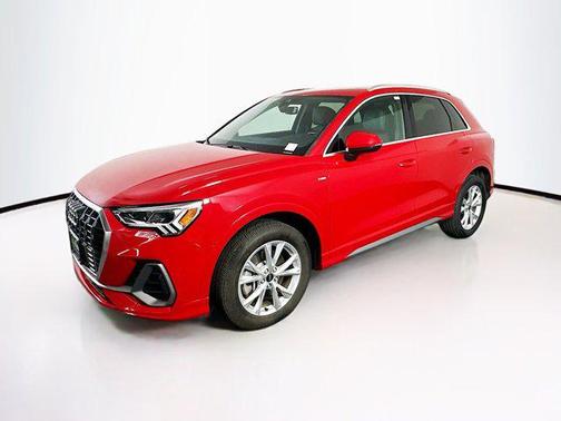 2024 Audi Q3 Premium 45 TFSI S line quattro Tiptronic