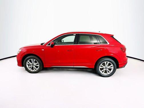 2024 Audi Q3 Premium 45 TFSI S line quattro Tiptronic