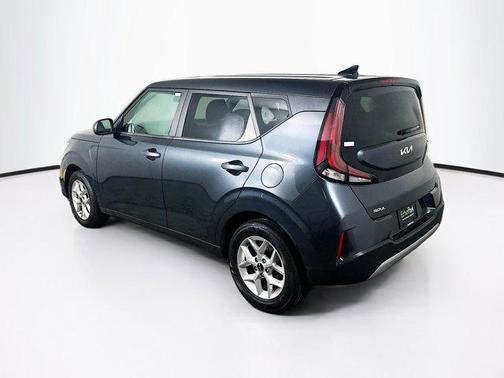 Gravity Gray 2025 Kia Soul LX