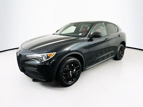 2023 Alfa Romeo Stelvio Sprint AWD