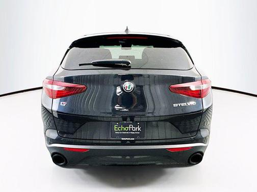 2023 Alfa Romeo Stelvio Sprint AWD