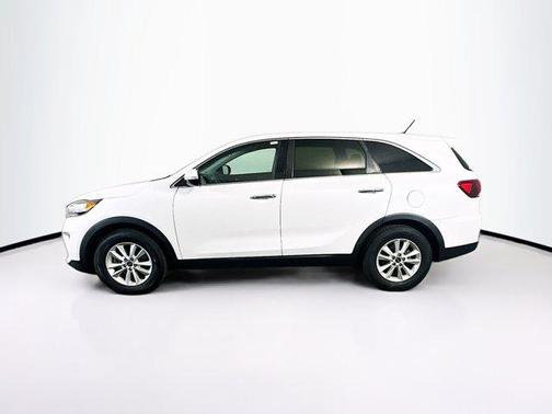 Snow White Pearl 2019 Kia Sorento L