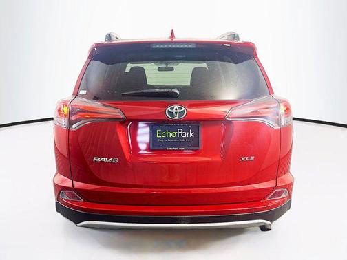 Barcelona Red Metallic 2016 Toyota RAV4 XLE