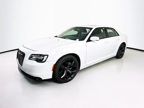 2023 Chrysler 300 S