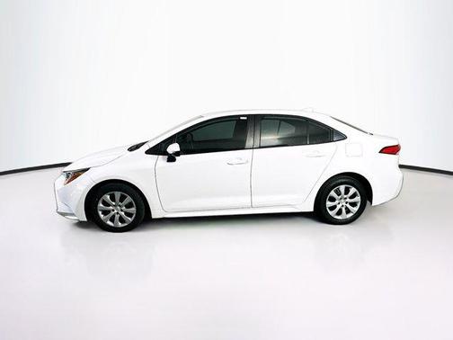 Ice Cap 2024 Toyota Corolla LE