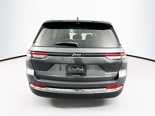 Baltic Gray Metallic Clearcoat 2022 Jeep Grand Cherokee Limited