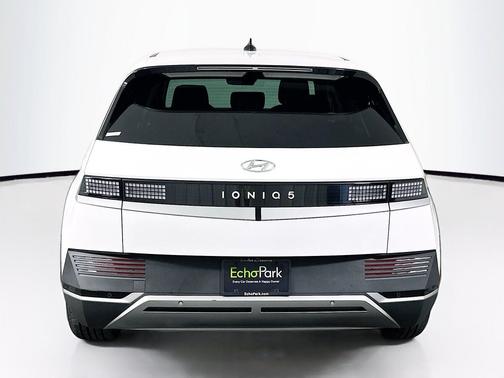 Atlas White 2024 Hyundai IONIQ 5 SEL