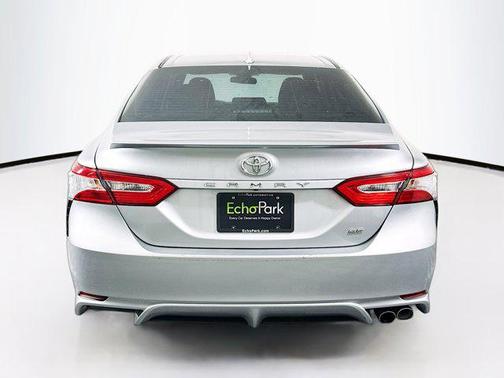 Celestial Silver Metallic 2020 Toyota Camry SE