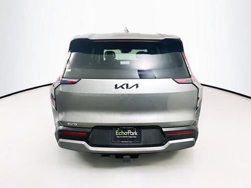 2024 Kia EV9 Light Long Range