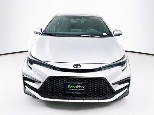 Classic Silver Metallic 2024 Toyota Corolla SE