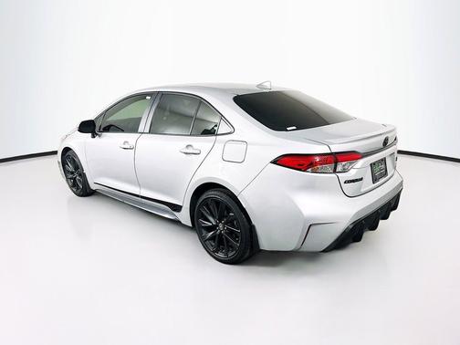 Classic Silver Metallic 2024 Toyota Corolla SE