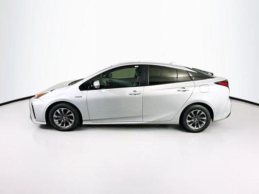 2019 Toyota Prius XLE