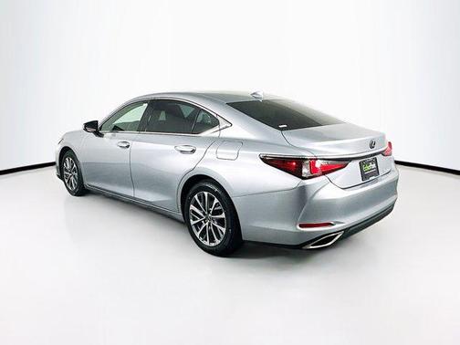 2022 Lexus ES 350 Base