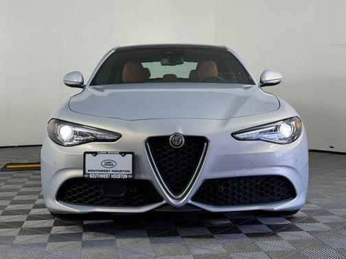 2022 Alfa Romeo Giulia Ti