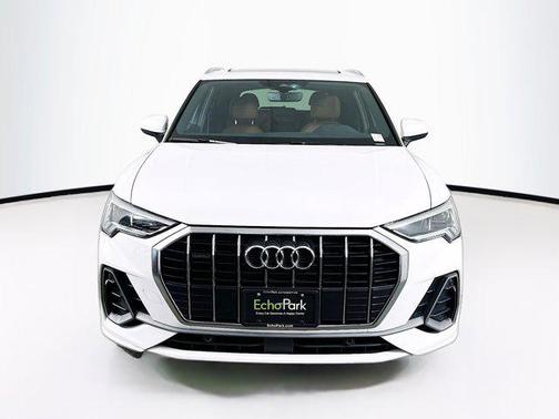 2024 Audi Q3 Premium 45 TFSI S line quattro Tiptronic