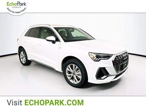 2024 Audi Q3 Premium 45 TFSI S line quattro Tiptronic