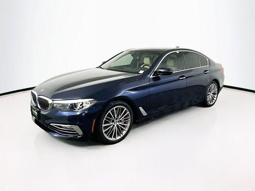 2018 BMW 530 530i