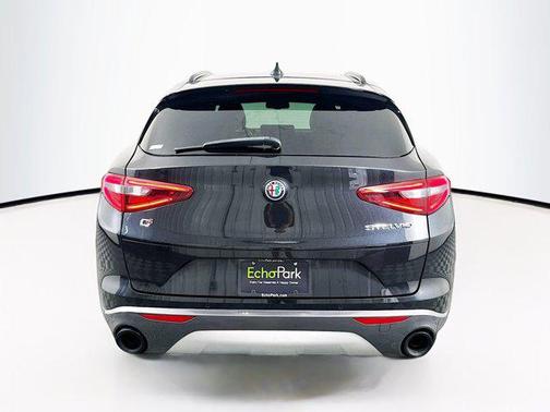 2022 Alfa Romeo Stelvio Ti