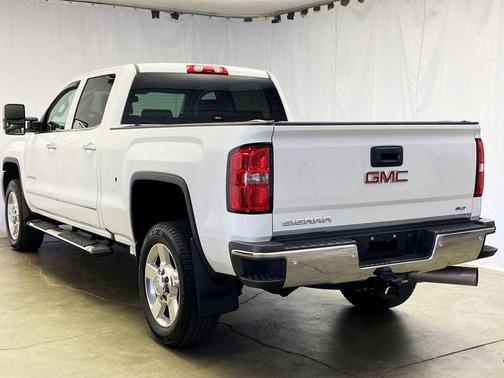 2016 GMC Sierra 2500 SLT