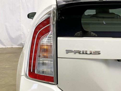 2014 Toyota Prius Two