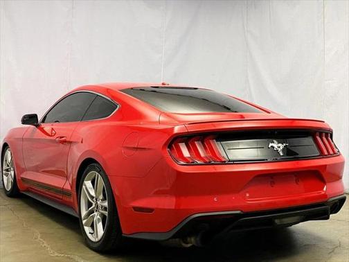 2018 Ford Mustang EcoBoost