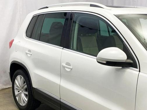 2016 Volkswagen Tiguan SE