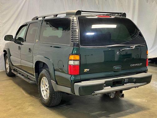 Dark Green Metallic 2004 Chevrolet Suburban 1500 Z71