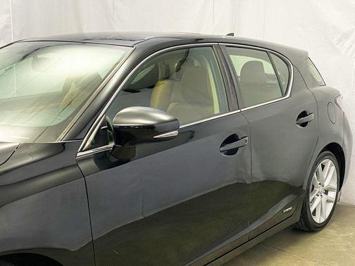 2015 Lexus CT 200h 5dr Sedan Hybrid