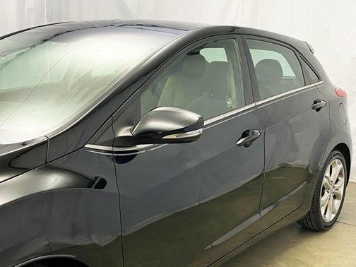 2013 Hyundai Elantra GT Base