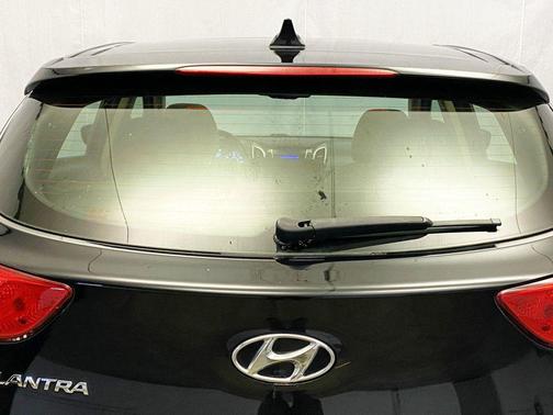 2013 Hyundai Elantra GT Base