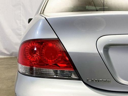 2006 Mitsubishi Lancer SE