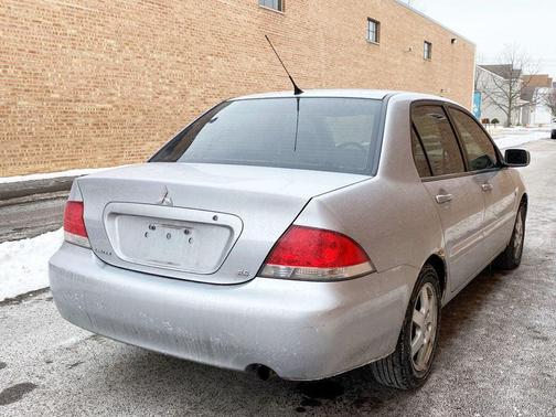 2006 Mitsubishi Lancer SE