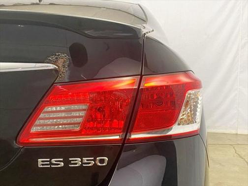 2011 Lexus ES 350 Base