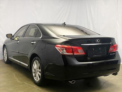 2011 Lexus ES 350 Base