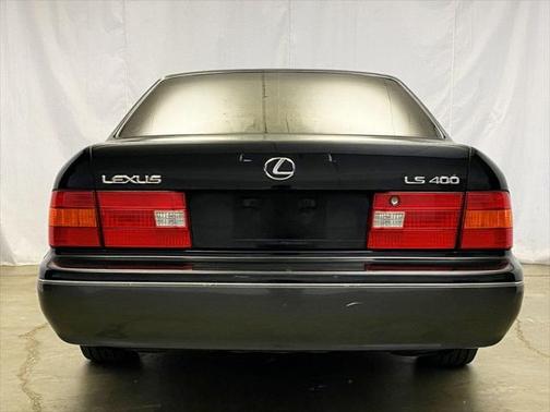 1998 Lexus LS 400 Base