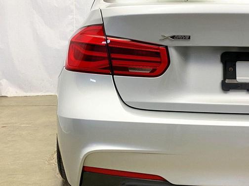 2018 BMW 330 330i xDrive