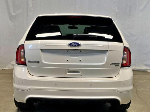 White Suede 2013 Ford Edge Sport