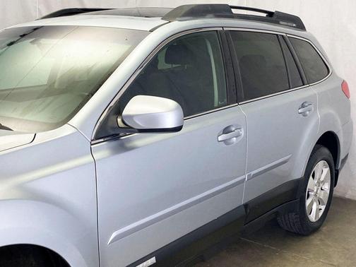 2012 Subaru Outback 3.6R Limited