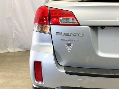 2012 Subaru Outback 3.6R Limited