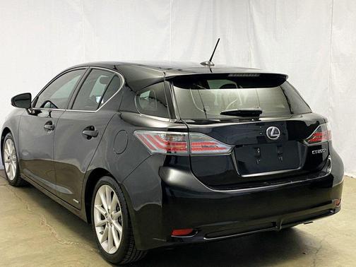 2013 Lexus CT 200h 5dr Sedan Hybrid
